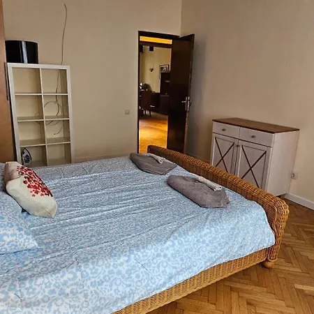 Elegant And Cozy Apartamento