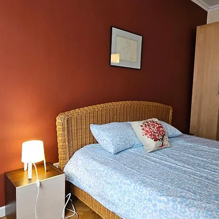 Elegant And Cozy Апартамент София